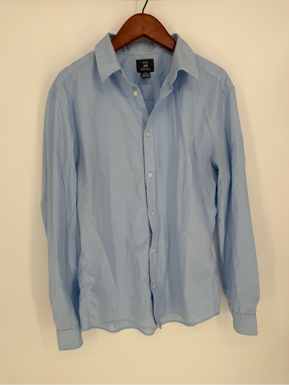 H&M Men’s Slim Fit Easy Iron Button Down Shirt Size M Light Blue
